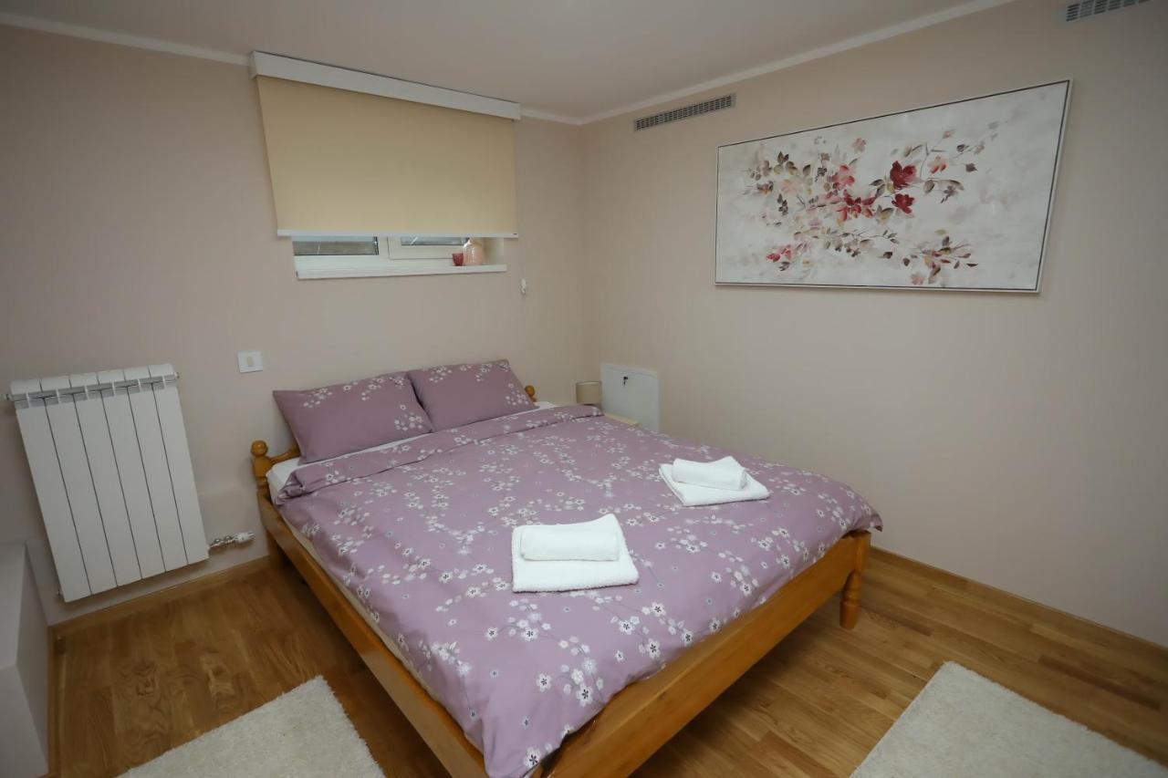 Mipet Apartmani Zlatibor Exterior foto